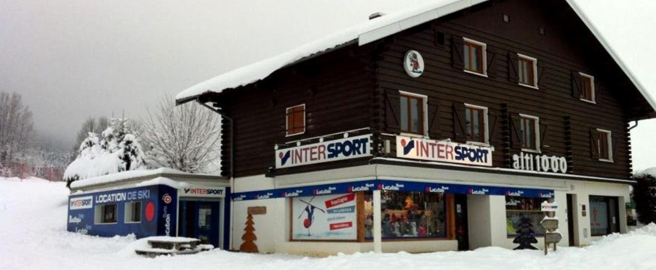 Place Royale Pour 10 A 12 Personnes A 30 Met Des Pistes De Ski Et Vtt Métabief Zewnętrze zdjęcie
